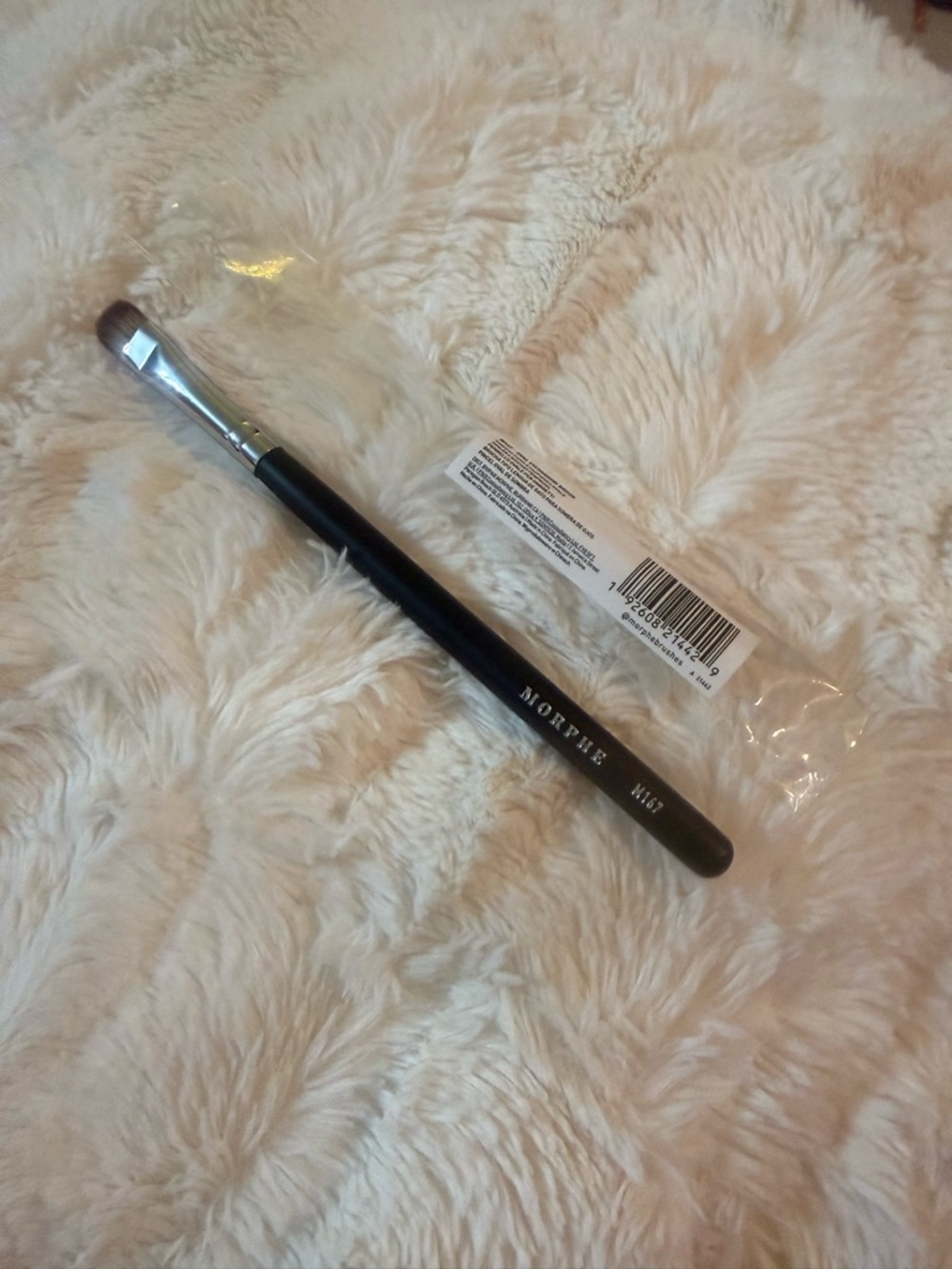 MORPHE  M167 Flat Shader Brush – Matte Black Handle with Silver ferrule